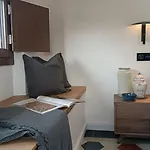 La Gabbia Del Grillo Apartments & Suites